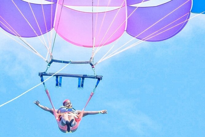 Parasailing, Blue Hole Mineral Spring, Seven Mile Beach - Price and value: is $265 a smart use of your time?