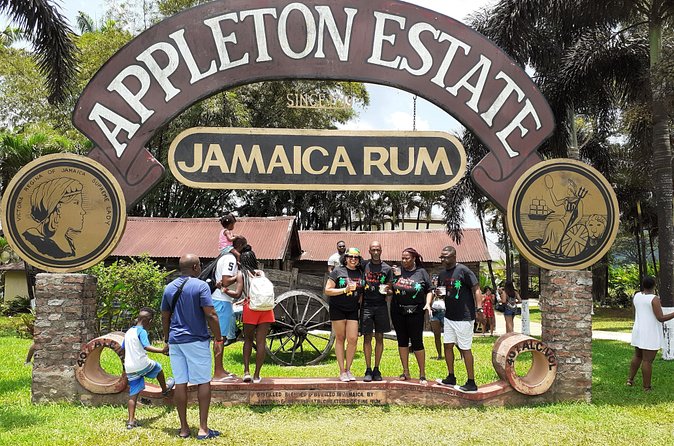 Pelican Bar, Appleton Rum Tour, YS Falls Jamaica south coast experience Montego - The south-coast route from Montego Bay: why private transport matters