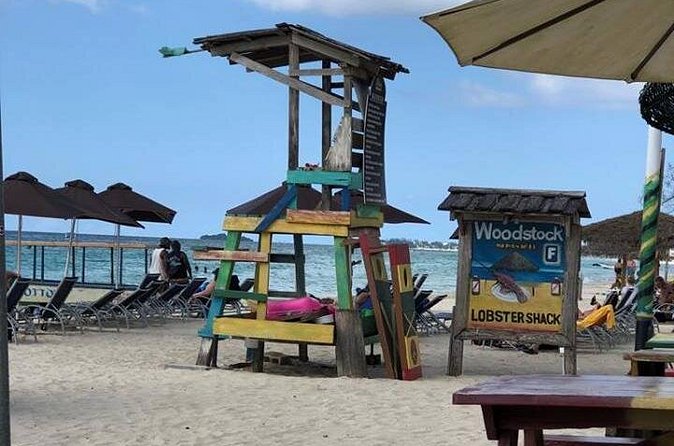 PREMIUM - Negril Highlights Tour from Negril - Food & Drinks Included - Times Square Mall shopping stop that actually fits the flow