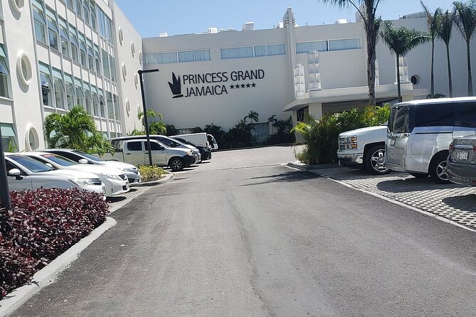 Princess Grand Jamaica Private Airport Transfer from Montego Bay - Tips to Make Your Pickup Feel Effortless