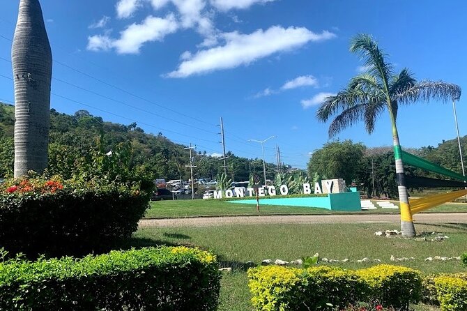Private Airport Pickup and drop off in Jamaica - Entering Montego Bay Without the Taxi Ping-Pong