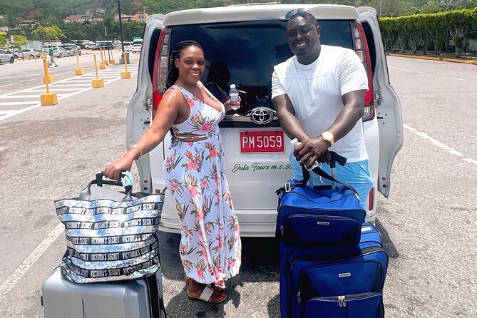 Private Airport Transfer - What “private tour” means in your day