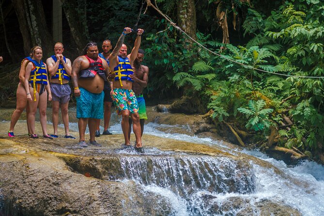 Private Airport Transfer Montego Bay To Negril - What you gain from a driver who talks planning