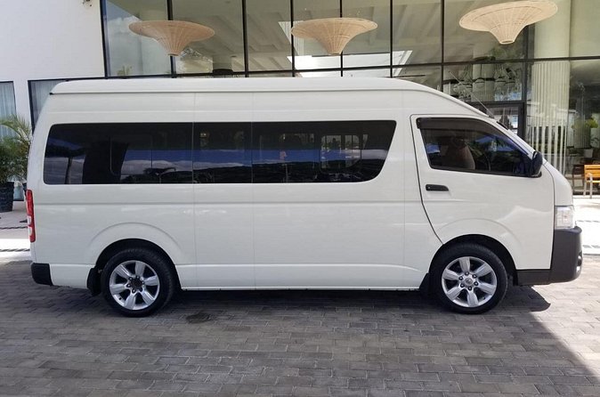 Private Airport Transfer to Hyatt Rose Hall Resort - Optional Stops for Souvenirs or Jamaican Food