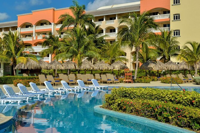 Private Airport Transfer to Iberostar Rose Hall Resort - Meeting up at JOIA Rose Hall: where the ride makes sense