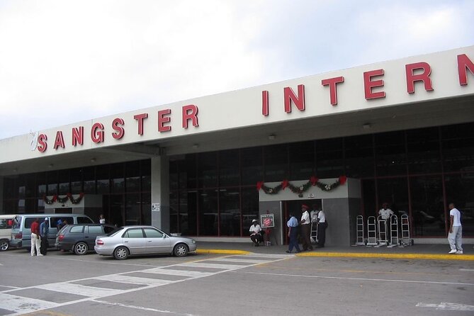 Private airport transfer to negril resorts arrival/departure - Montego Bay to Negril, simplified: what this transfer really feels like
