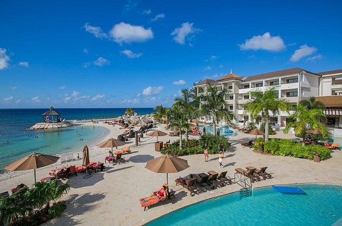 Private Airport Transfer to Secrets Resort Montego Bay - What the Reviews Reveal About the Actual Ride