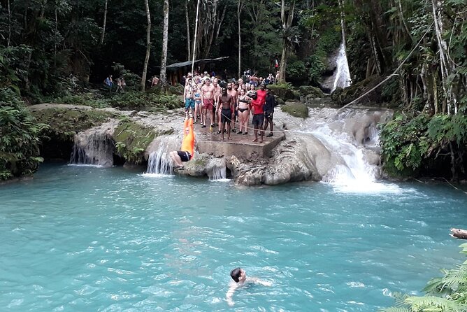 Private Blue Hole and River Tubing from Ocho Rios - Blue Hole safety culture: what the staff focus on
