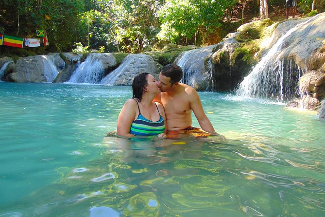 Private Blue Hole & Secret Falls Day Trip plus Shopping from Montego Bay Hotels - Price and Value: $450 Per Group Plus $15 Per Person