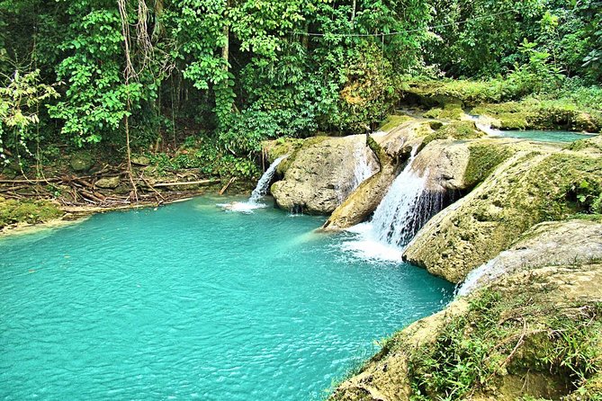 [PRIVATE] Blue Hole & Secret Falls Tour with Entrance Fees - Secret Falls: an easy jungle hike with time to slow down