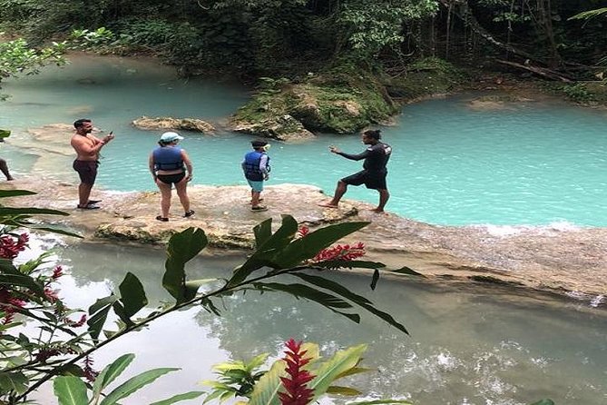 [PRIVATE] Blue Hole & Secret Falls Tour with Entrance Fees - Driver-guide value in Jamaica: timing, local stops, and keeping you comfortable