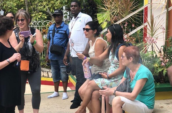 Private & Customize Tour to Bob Marley's Nine Mile and Dunn's River Falls - Bob Marley Mausoleum in Nine Mile: more than a photo stop