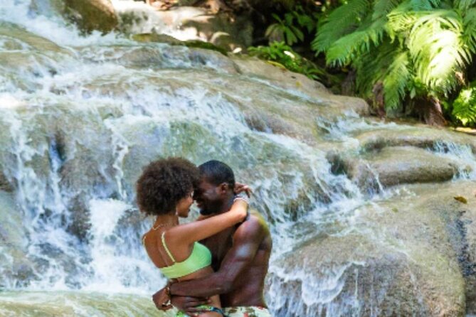 Private Dunn's River Falls and Tubing Tour From Ocho Rios - Private touring with pickup: how it changes your comfort level