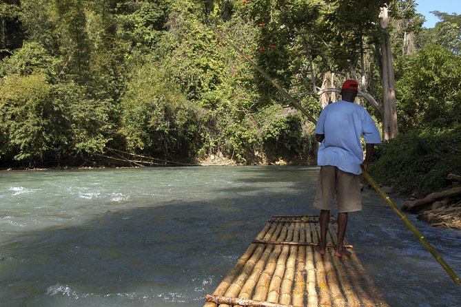 [PRIVATE]Dunn's River & Martha Brae Rafting - Entrance & Lunch - Price and logistics: what $275 really buys you