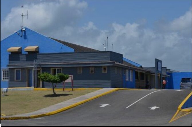 Private Ian Fleming Airport Transfer to Ocho Rios and Runaway Bay - The pickup flow at the airport, and what to do right after customs