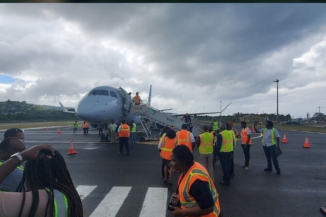 Private Ian Fleming Airport Transfer to Ocho Rios and Runaway Bay - Driver/guide style: safety, patience, and Jamaica context on the way