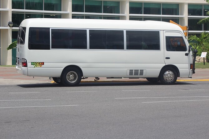 Private Montego Bay Airport Transfer to Negril Hotels - How pickup works in the real world (the part that saves your time)