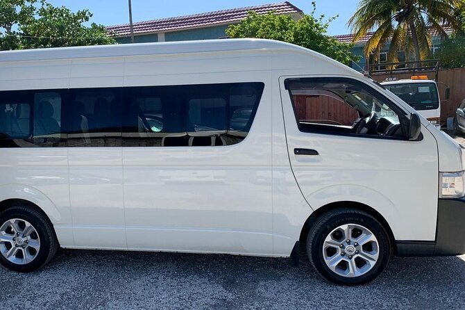 Private Montego Bay Jamaica Airport Transfer to Montego Bay Hotel - What the Ride Feels Like: A/C, Clean Comfort, and Real Help