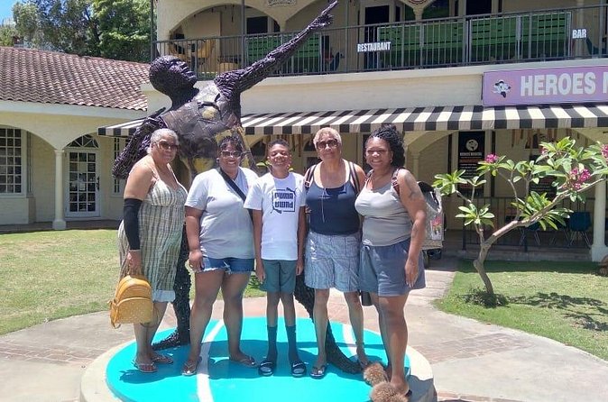 Private One-Way and Roundtrip Airport Transfer to Montego Bay Hotels - Value for Money: Why About $20 Per Person Can Make Sense