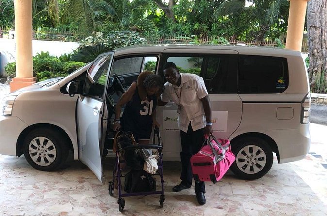 Private Round Trip Airport Transfers in and Around Montego Bay - Door-to-Door Airport Ease in Montego Bay