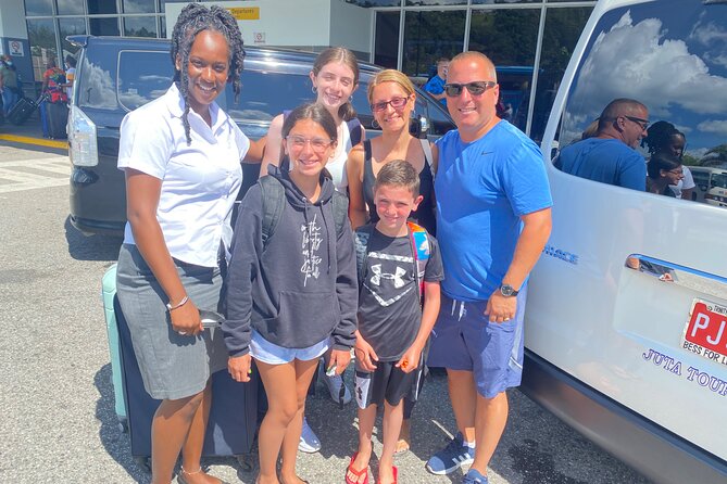 Private Roundtrip Airport Transfer to Resorts in Negril - Who this transfer fits best in Negril