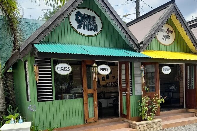 Private Roundtrip Sangster Airport to Montego Bay Hotels - Who this private transfer suits best