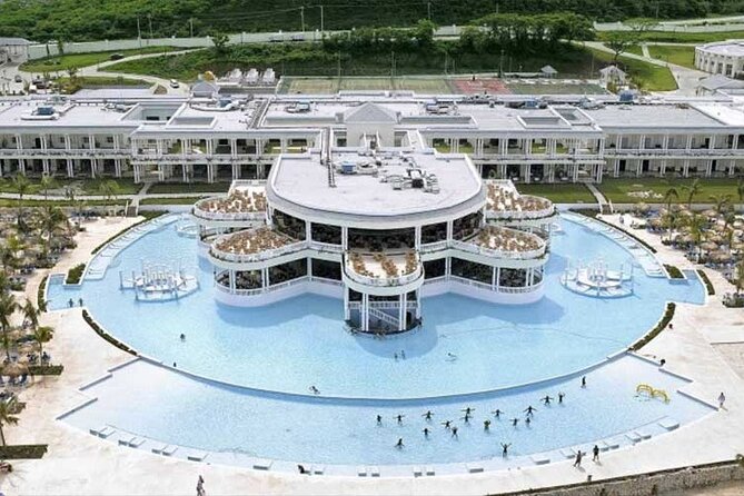 Private Sangster Airport Transfer to Grand Palladium Resort - From runway to reserved ride at Sangster International Airport