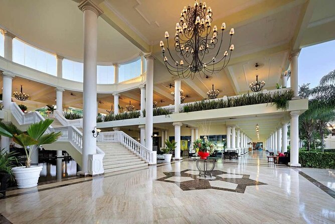 Private Sangster Airport Transfer to Grand Palladium Resort - One-way or round-trip, planning that removes one big travel headache