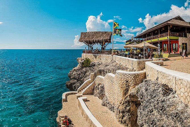 Private Seven Mile Beach and Rick’s Café Tour From Negril Hotels - From Negril hotel pickup to beach mode, without the hassle