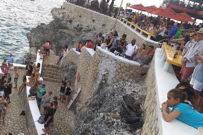 Private Tour Negril Beach and Rick's Cafe From Montego Bay - Negril From Montego Bay, Without the Car Stress