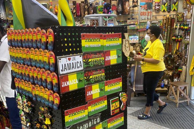 Private Tour Souvenir Shopping in Montego Bay - Small Reality Checks: Weather and the Shop Focus