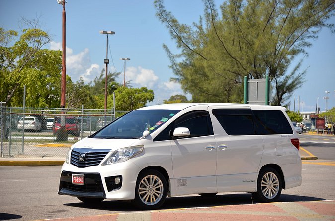 Private Transfer Between MBJ airport and Hotels in Montego Bay - One-Way vs Round-Trip: Pick What Matches Your Trip Pace