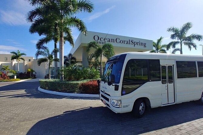Private Transfer From Kingston Airport To Kingston Hotel One Way - How the Kingston Hotel Pickup Works With the Same Sign