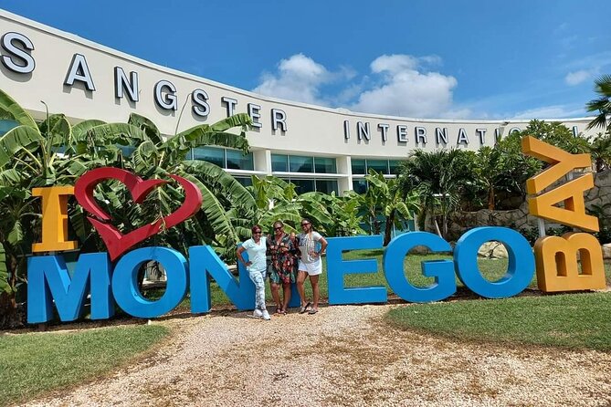 Private Transfer From Montego Bay Airport to Falmouth Trelawny - Your 40-minute ride: comfort, privacy, and why direct beats “shared”