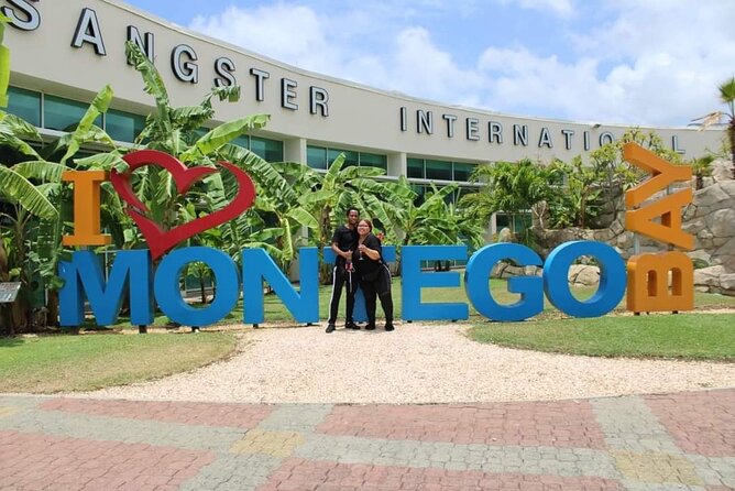 Private Transfer From Montego Bay Airport to Falmouth Trelawny - Drop-off in Falmouth Trelawny: getting to reception, not “nearby”