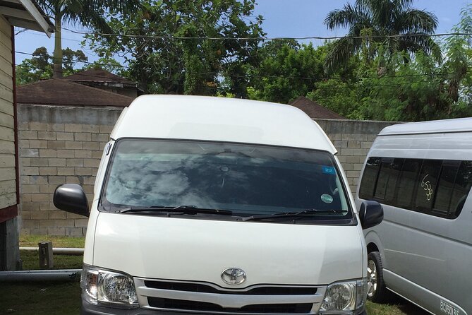 Private Transfer from Sangster Airport to Montego Bay Hotels - Inside the Pickup: Finding Your Driver at Sangster International Airport