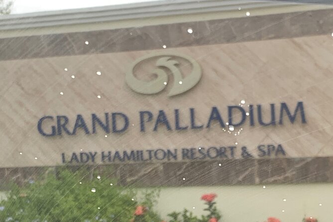 Private Transfer Grand Palladium and Royalton Blue Water Resort - Timing, Group Size, and Who This Suits Best