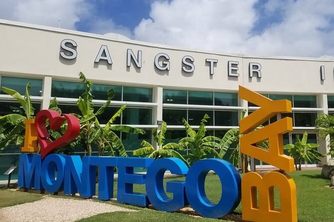 Private Transfers from Montego Bay Airport to Runaway Bay Hotels - Quick hits