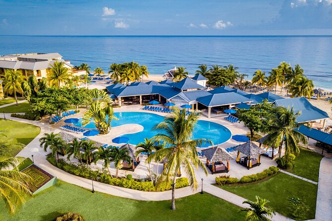 Private Transfers from Montego Bay Airport to Runaway Bay Hotels - Who Should Book This Transfer (and Who Should Think Twice)