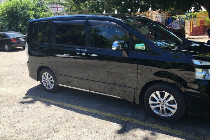 Private Transportation to Negril from Montego Bay - The ride itself: a private car with room to relax