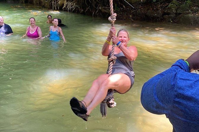 Private YS Falls and Zipline Tour from Montego Bay - Comfort, safety, and the kind of driver experience you are likely to get