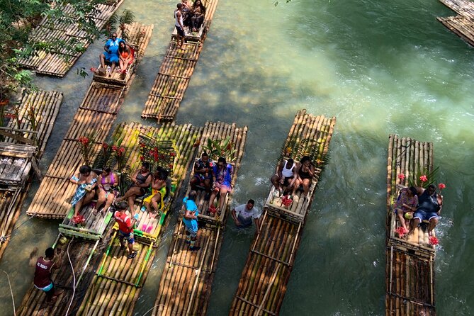 Rafting on the Martha Brae - Why Martha Brae rafting is such a smart Montego Bay half-day