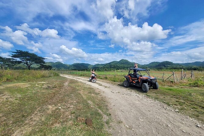 RastaSafari Experience from Montego Bay - The Roaring River welcome: hike, history context, and juice
