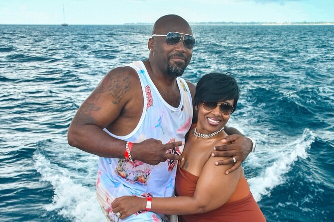 Ricks Cafe Cruise Snorkeling Open Bar DJ OCEAN EDEN BAY/CORAL - Four hours in Negril: catamaran cruising plus the Rick’s Cafe moment