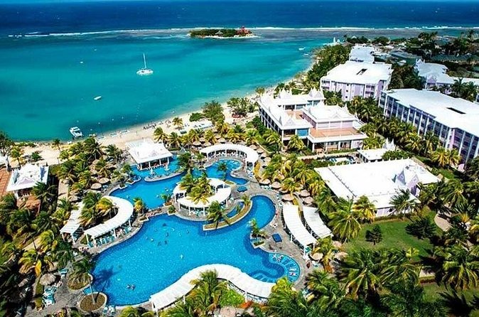 Riu Montego Bay Resort Airport Transfer - What the ride feels like in practice (and why A/C is not optional)