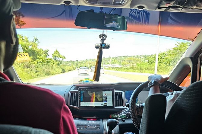 RIU Reggae Palace and RIU Montego Bay Private Airport Transfer - Flexible Stops: When a Quick Detour Helps