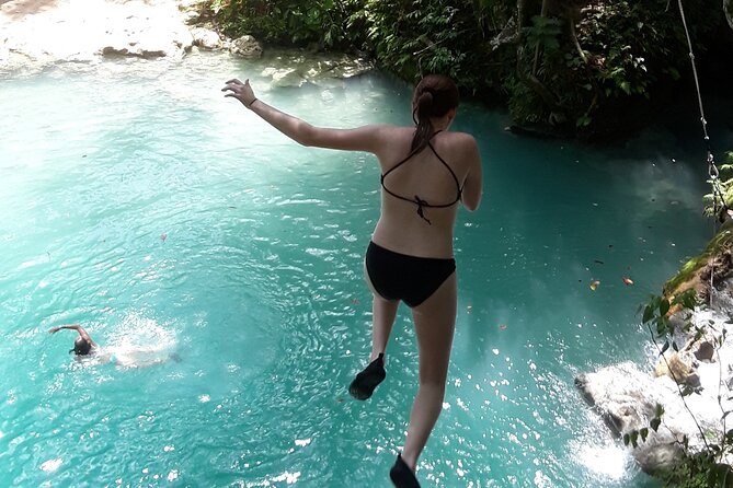 River Tubing and Blue Hole Private Tour from Ocho Rios - Guides Make This Tour Feel Like It Has a Heart