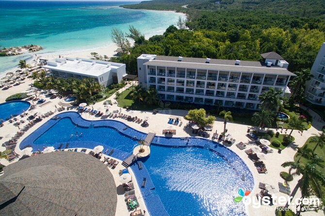 Royalton Blue Waters and Hideaway at Blue Waters Airport Transfer - Price and Value: Is $55 Per Person Fair for This Transfer?