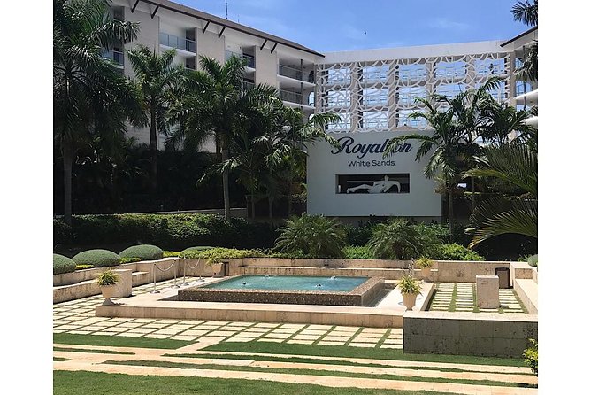 Royalton Hotel & RIU Aquarelle-Private Roundtrip Airport Transfer - Return pickup from the resort: making departure day less stressful