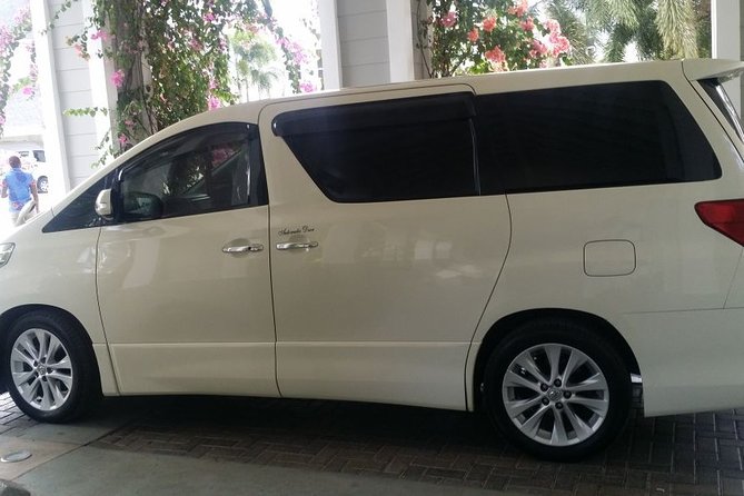 Runaway Bay Airport Transfer - Price and value: what $67 per person really buys